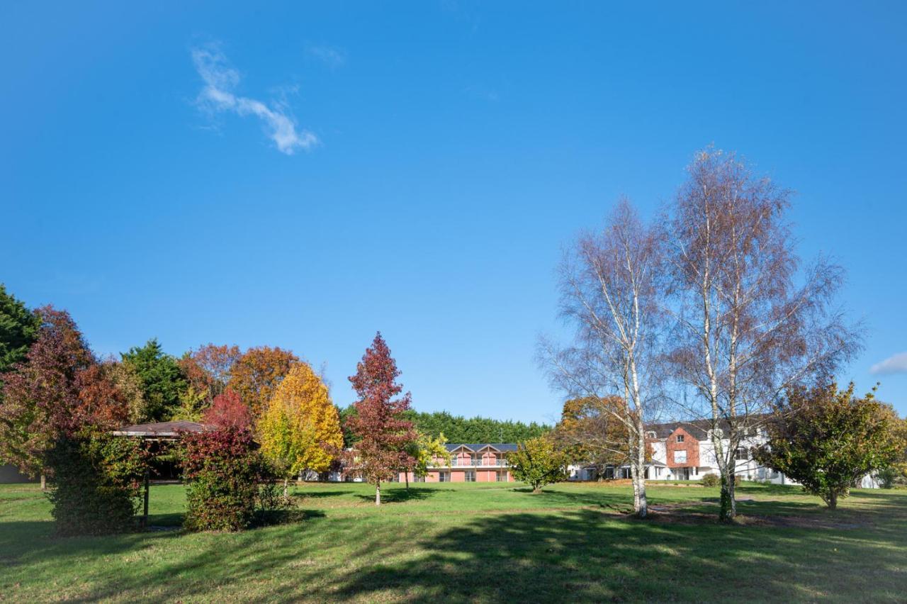 La Villa Des Golf.E.S Theix Екстериор снимка