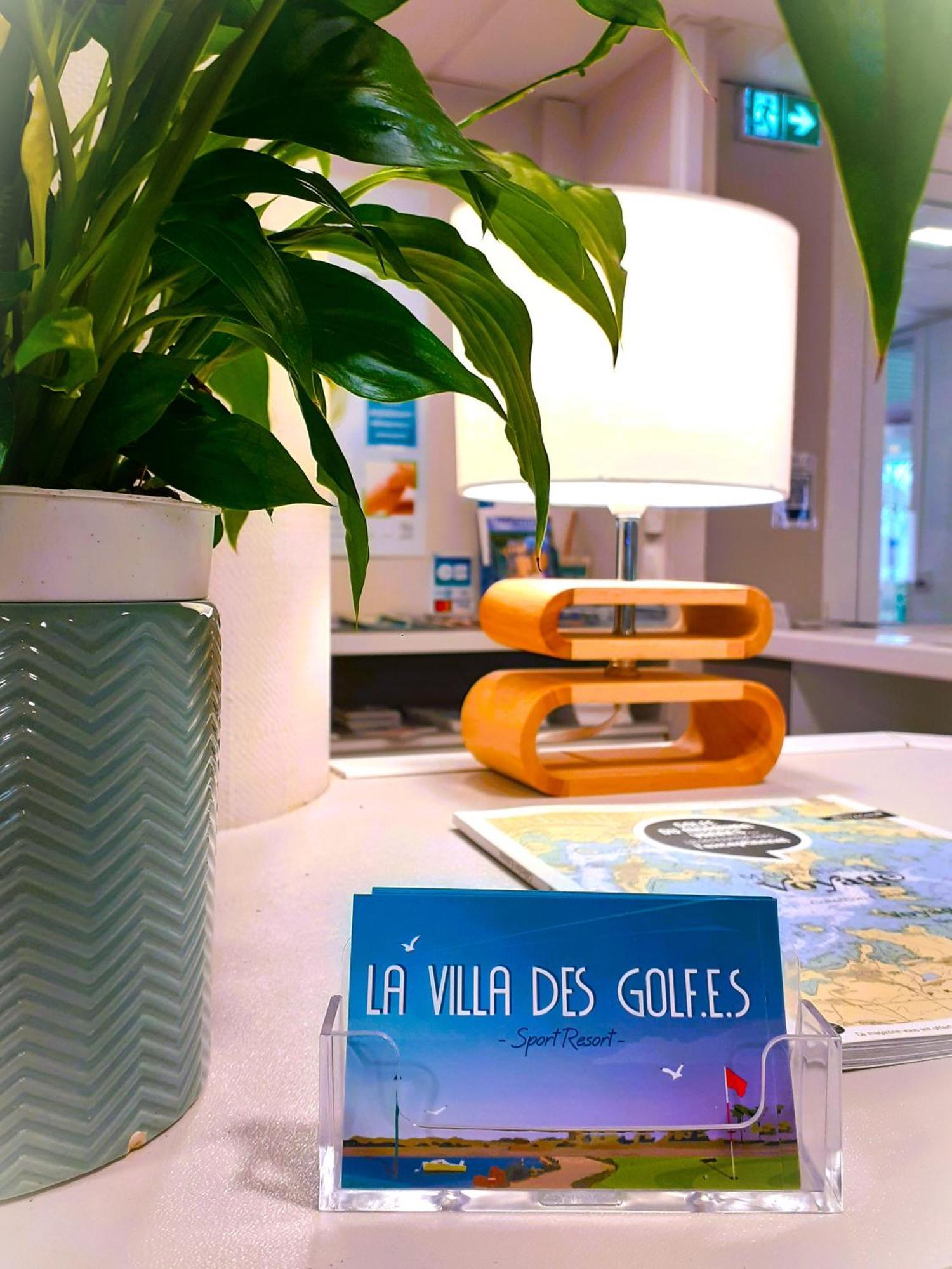 La Villa Des Golf.E.S Theix Екстериор снимка